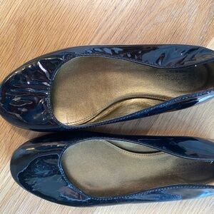 J crew kids/crew cuts size 1 ballet flat patent leather